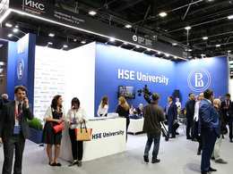 Выставочный стенд HSE University на ПМЭФ-2019