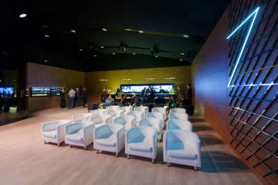 Выставочный стенд BMW 7 Closed Room на выставке Презентация BMW, Санкт-Петербург, 2015 — фото 10