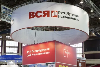 Выставочный стенд Петербургская Недвижимость на выставке Жилищный проект, Санкт-Петербург, 2015 — фото 4