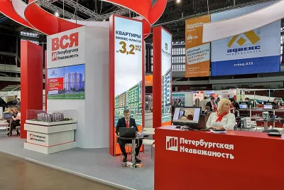 Выставочный стенд Петербургская недвижимость на выставке Жилищный проект, Санкт-Петербург, 2017 — фото 2
