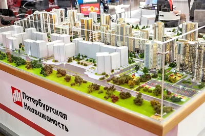 Выставочный стенд Петербургская недвижимость на выставке Жилищный проект, Санкт-Петербург, 2017 — фото 6