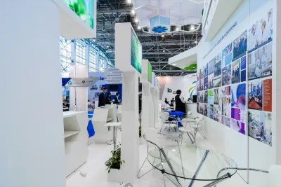 Выставочный стенд Фармкластер на выставке IPhEB & CPhI Russia, Москва, 2017 — фото 10