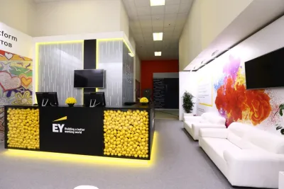 Выставочный стенд Биржа деловых контактов ERNST&YOUNG на выставке ВЭФ -, Владивосток, 2019 — фото 5