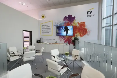 Выставочный стенд Биржа деловых контактов ERNST&YOUNG на выставке ВЭФ -, Владивосток, 2019 — фото 13