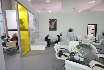 Выставочный стенд Биржа деловых контактов ERNST&YOUNG на выставке ВЭФ -, Владивосток, 2019 — фото 14