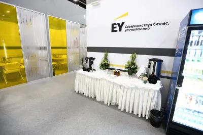 Выставочный стенд Биржа деловых контактов ERNST&YOUNG - 2 на выставке ПМЭФ-, Санкт-Петербург, 2019 — фото 4