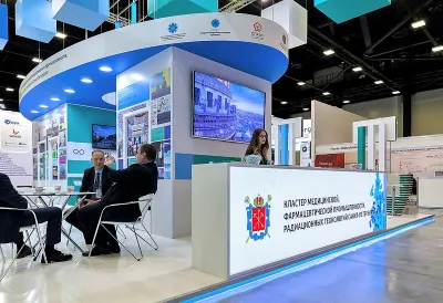 Выставочный стенд Петербургский фармацевтический кластер на выставке IPhEB Russia, Санкт-Петербург, 2018 — фото 2