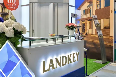 Выставочный стенд Landkey на выставке Ярмарка Недвижимости. Весна, Санкт-Петербург, 2018 — фото 4