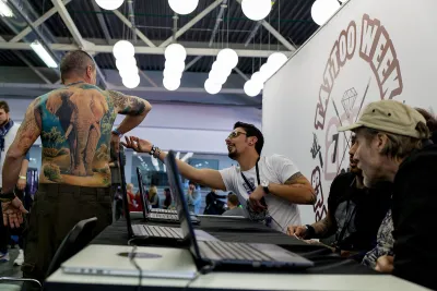 Выставочный стенд Экспозиция на выставке St. Petersburg Tattoo Week, Санкт-Петербург, 2016 — фото 21