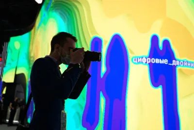 Выставочный стенд Газпром нефть на выставке ПМЭФ - 2021, Санкт-Петербург, 2021 — фото 4