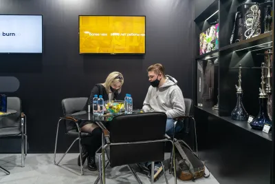 Выставочный стенд Hookoff на выставке Hookah Club Show 2021, Москва, 2021 — фото 4