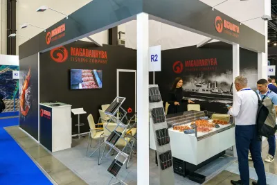 Выставочный стенд Волгореченское рыбное хозяйство на выставке Seafood Expo Russia 2024, Санкт-Петербург, 2024 — фото 9