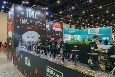 Выставочный стенд QUIX на выставке Vape Club Show 2023, Москва, 2023 — фото 2