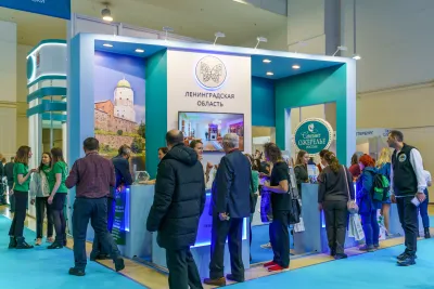 Выставочный стенд Ленинградская область на выставке Интурмаркет 2023, Москва, 2023 — фото 4