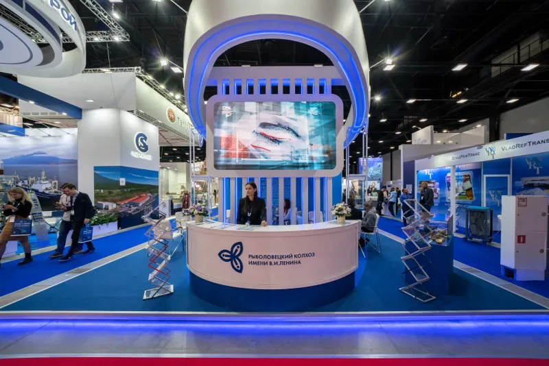 Выставочный стенд ВладРефТранс на выставке Seafood Expo Russia 2022, Санкт-Петербург, 2022 — фото 1