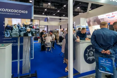 Выставочный стенд Рыболовецкий колхоз имени В.И. Ленина на выставке Seafood Expo Russia 2022, Санкт-Петербург, 2022 — фото 9